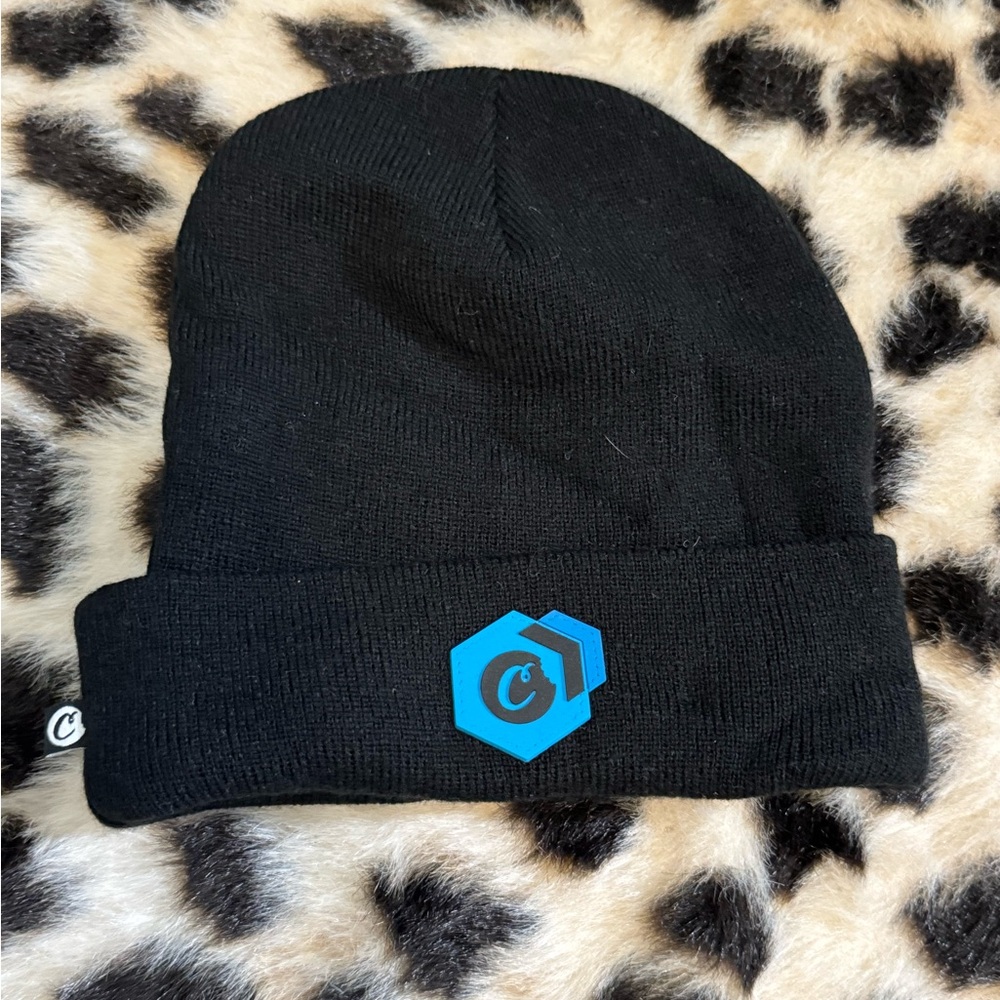 Cookies SF Hat Beanie Cuffed Knit One Size White Blue Embroidered Mens Warm